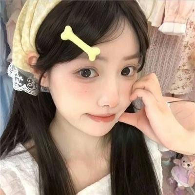 她的伪装